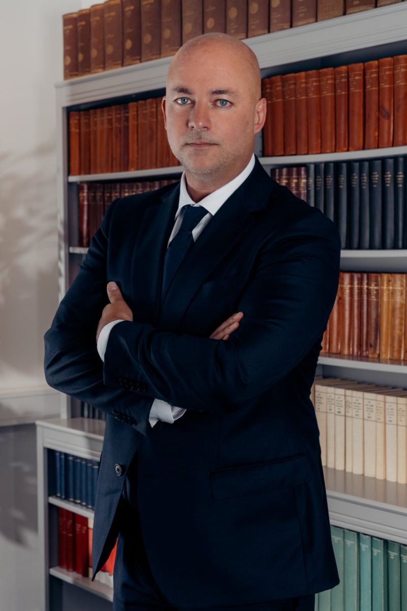 Porträtt av Björn Molander, advokat och delägare på Advokatbyrån Novum